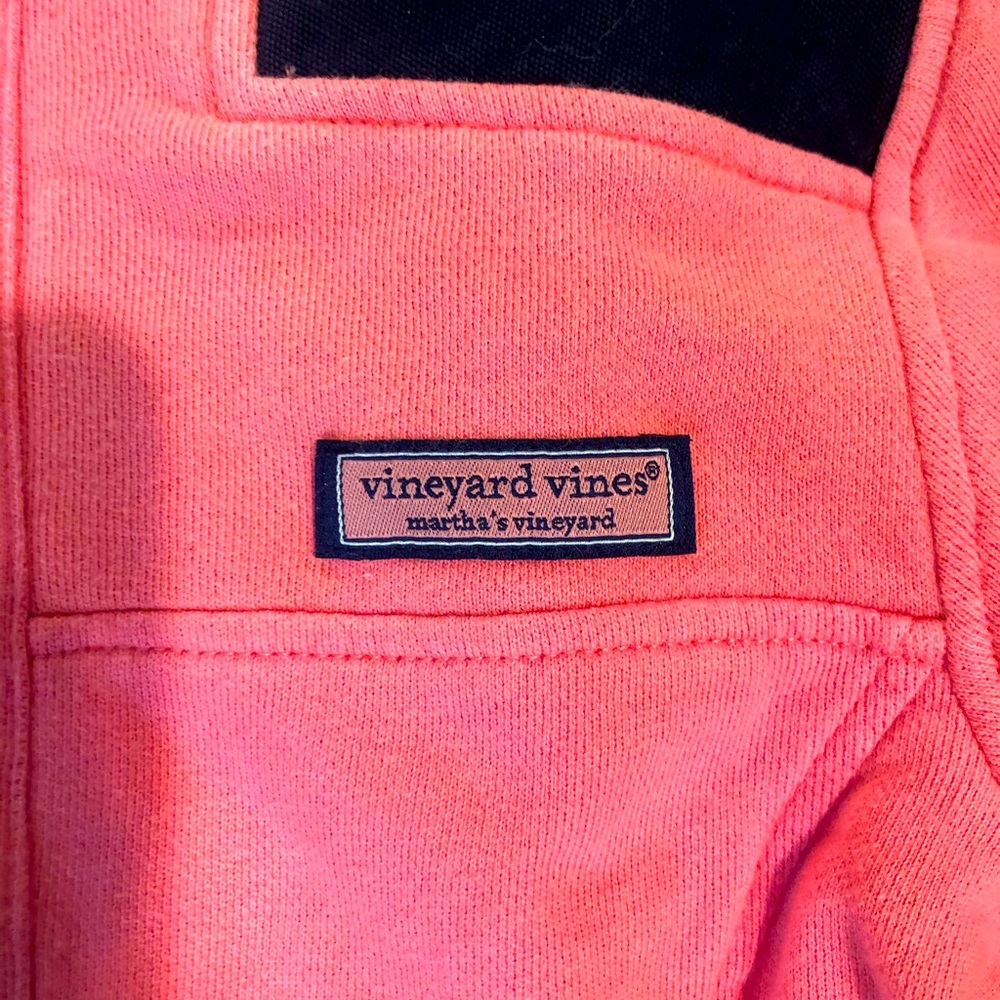 Girls vineyard vines pullover